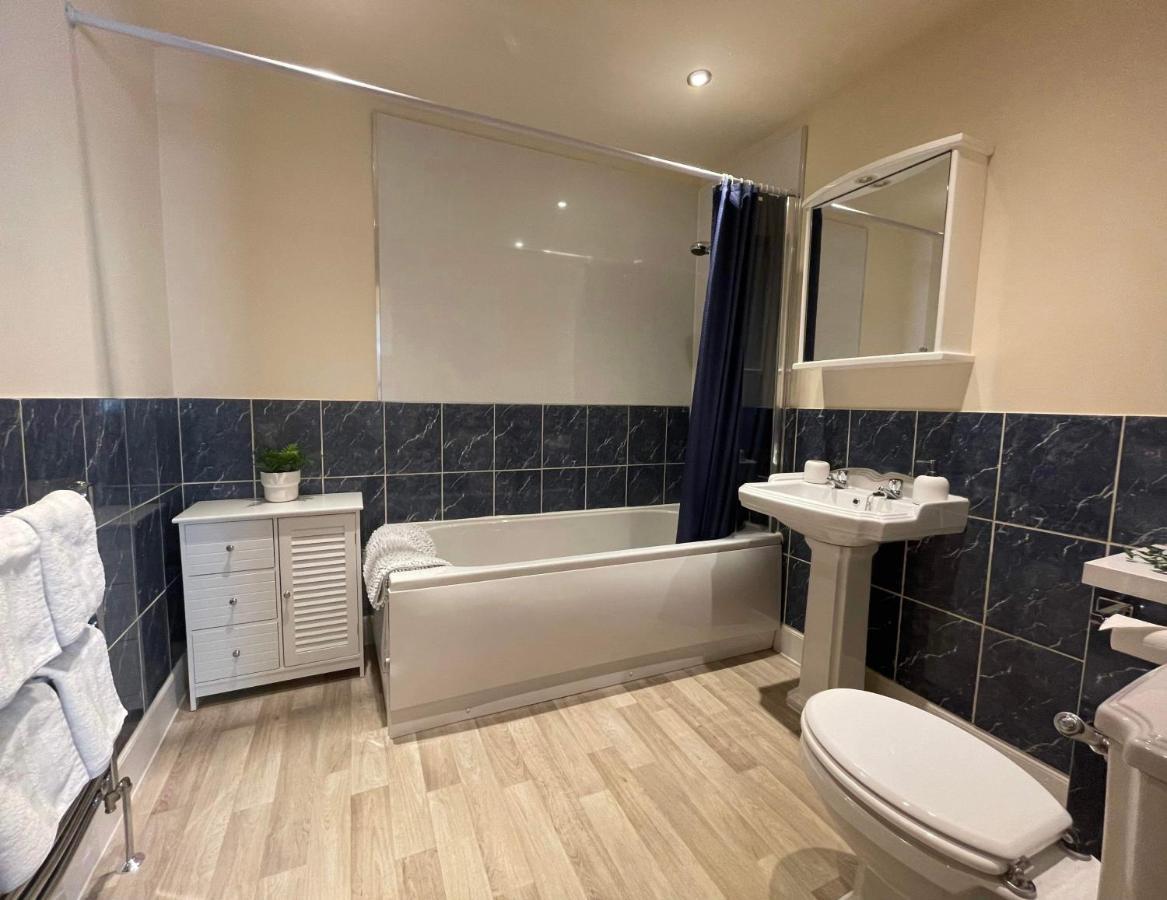 Deeside Snugs Apartments Kincardine O'Neil Bagian luar foto